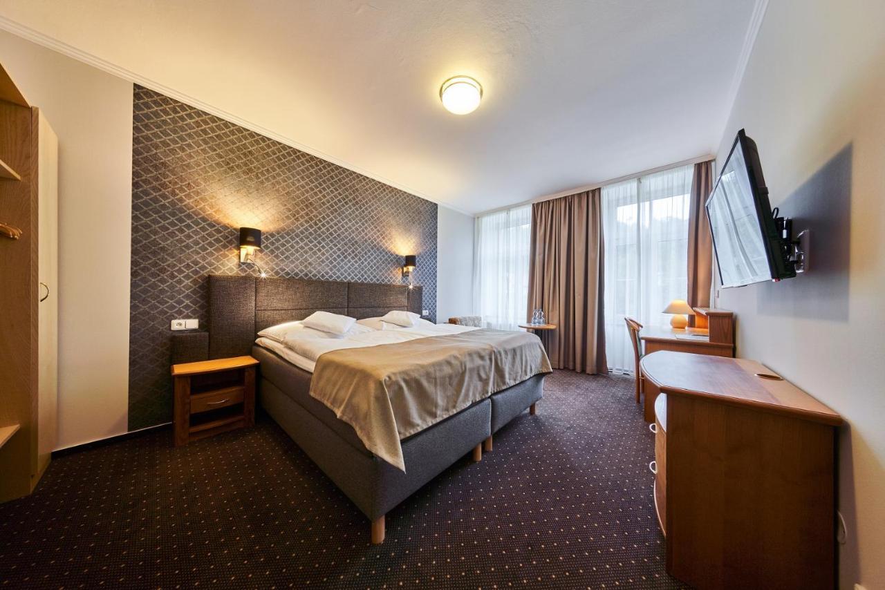 Hotel Adam Trutnov Eksteriør bilde