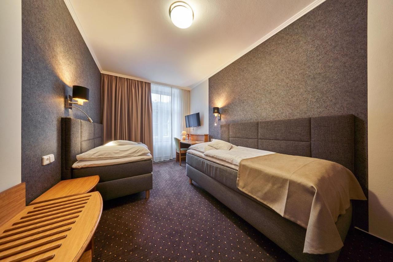 Hotel Adam Trutnov Eksteriør bilde