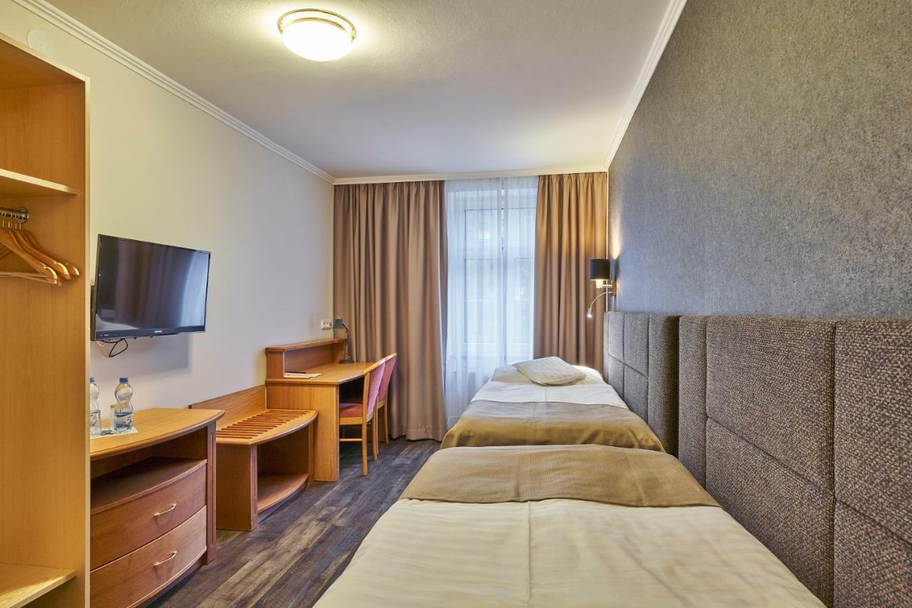 Hotel Adam Trutnov Eksteriør bilde